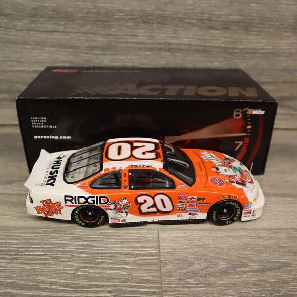 Tony Stewart #20 Coca Cola Bank Car Rare 2001 1/24 Scale NASCAR Polar Bear RCCA - Picture 1 of 12